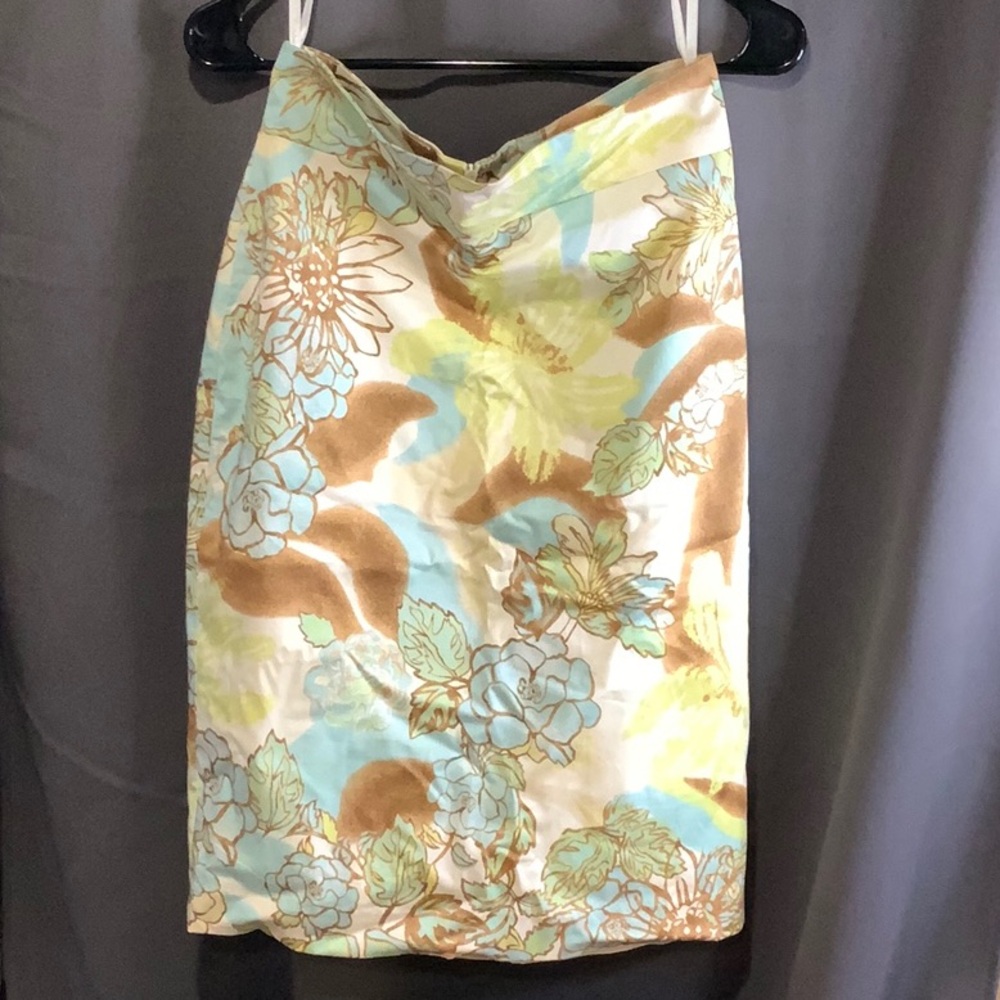 Paniz Pencil Skirt size 6
